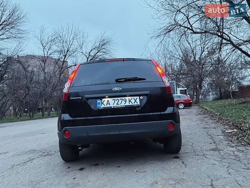 Хэтчбек Ford Fiesta 2008 в Краматорске