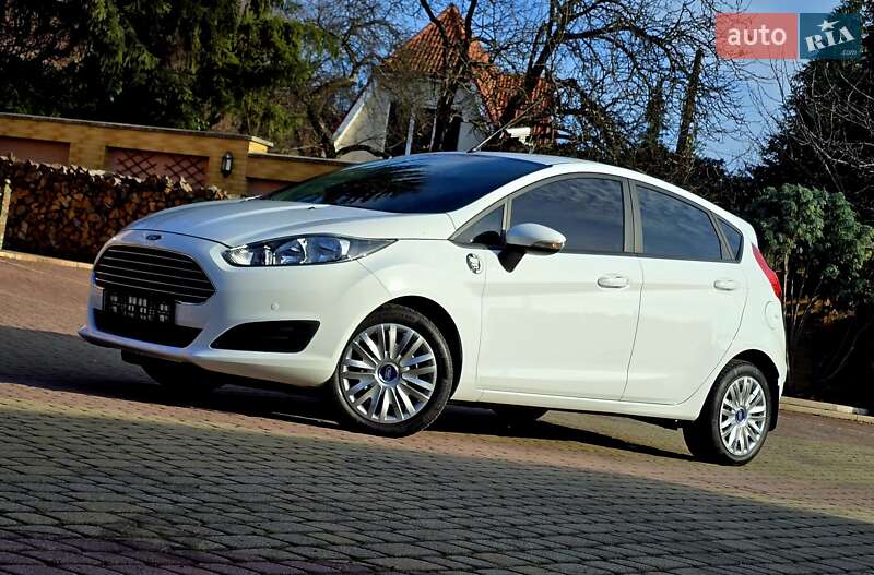 Хетчбек Ford Fiesta 2014 в Мукачевому