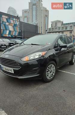 Хэтчбек Ford Fiesta 2017 в Киеве