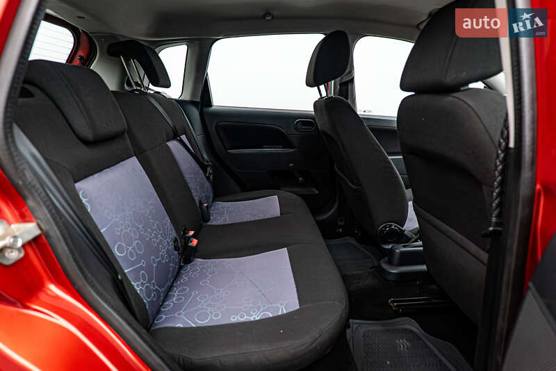 Хетчбек Ford Fiesta 2007 в Києві