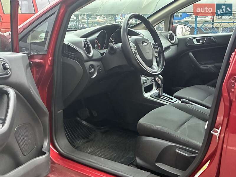 Седан Ford Fiesta 2014 в Києві
