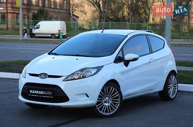 Хэтчбек Ford Fiesta 2010 в Харькове