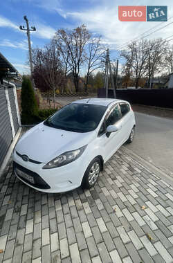 Хетчбек Ford Fiesta 2011 в Ірпені
