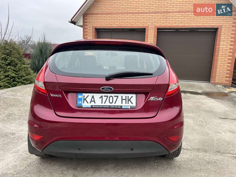Хэтчбек Ford Fiesta 2010 в Фастове