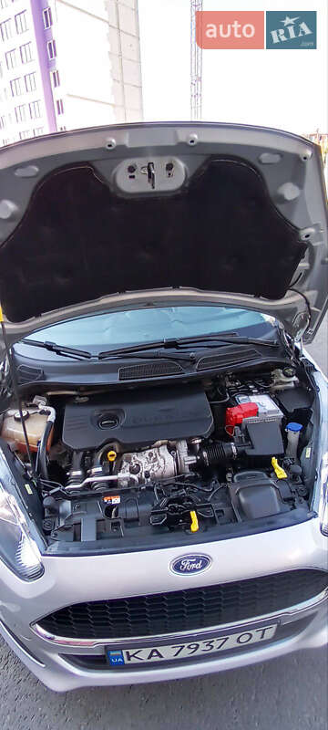 Хэтчбек Ford Fiesta 2016 в Умани