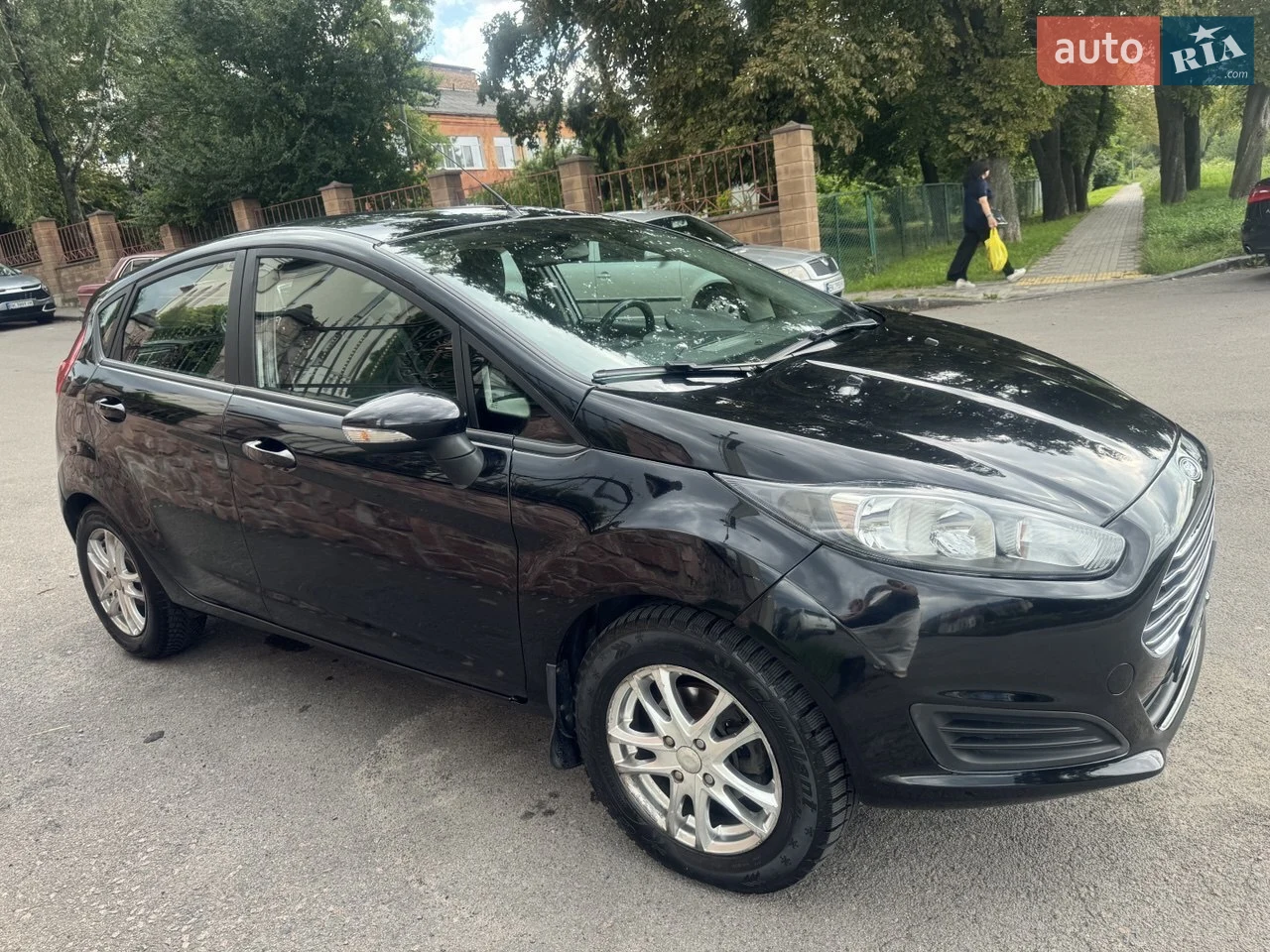 2014 Ford Fiesta - мініатюра 11