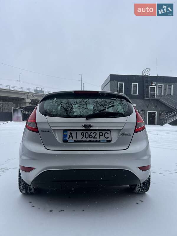 Хэтчбек Ford Fiesta 2011 в Броварах фото 6 Хэтчбек Ford Fiesta 2011 в Броварах