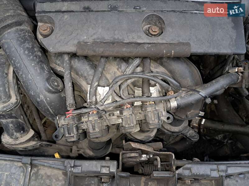 Хэтчбек Ford Fiesta 2006 в Киеве