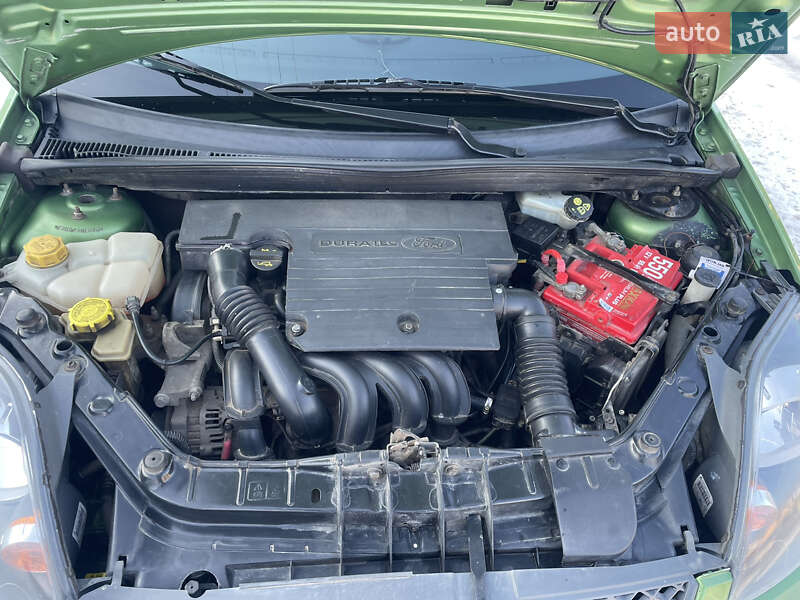 Хетчбек Ford Fiesta 2008 в Краснокутську