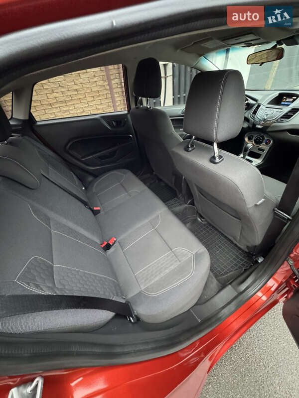 Седан Ford Fiesta 2019 в Буче