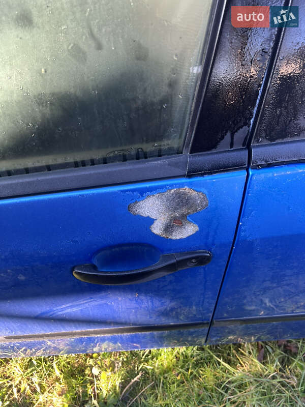 Хэтчбек Ford Fiesta 2005 в Черновцах фото 8 Хэтчбек Ford Fiesta 2005 в Черновцах