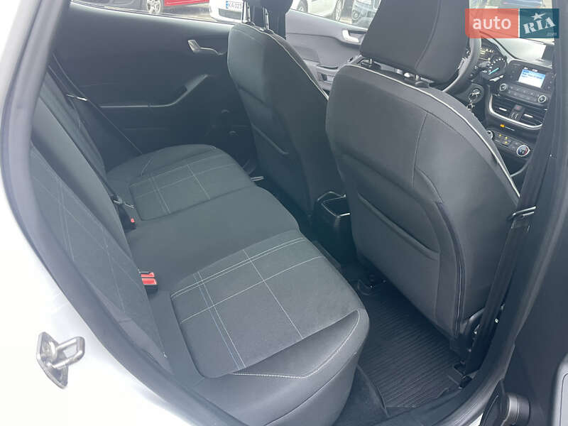 Хэтчбек Ford Fiesta 2018 в Киеве фото 16 Хэтчбек Ford Fiesta 2018 в Киеве