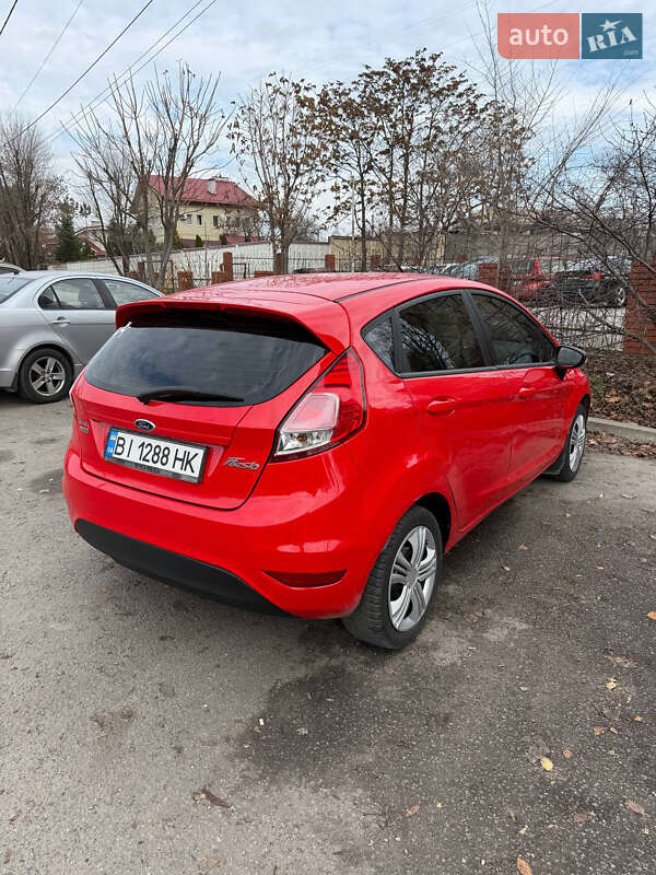 Хэтчбек Ford Fiesta 2013 в Днепре