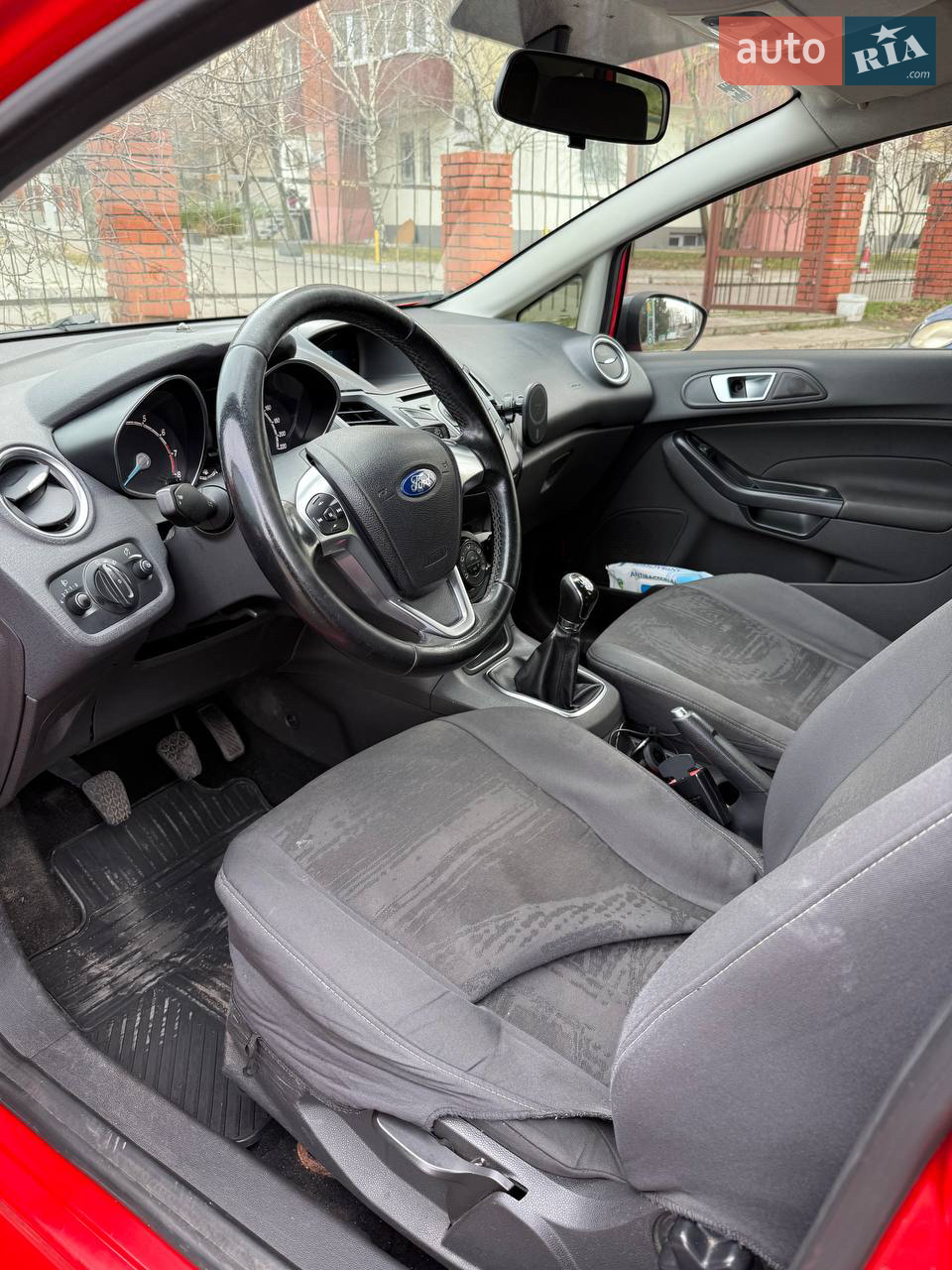 2013 Ford Fiesta - мініатюра 19