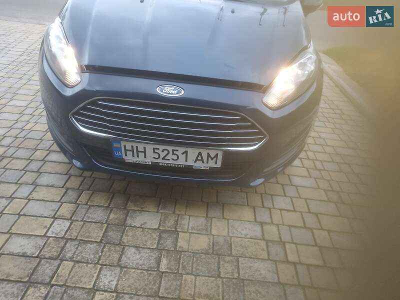 Хэтчбек Ford Fiesta 2015 в Одессе фото 4 Хэтчбек Ford Fiesta 2015 в Одессе