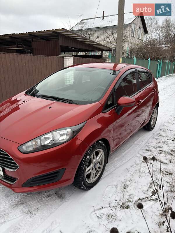 Хетчбек Ford Fiesta 2019 в Києві