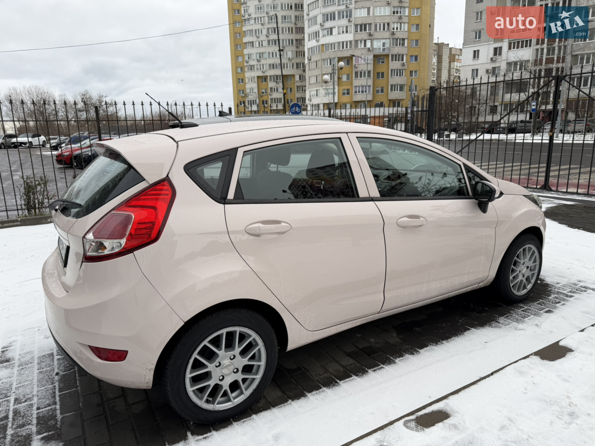 2015 Ford Fiesta - мініатюра 4