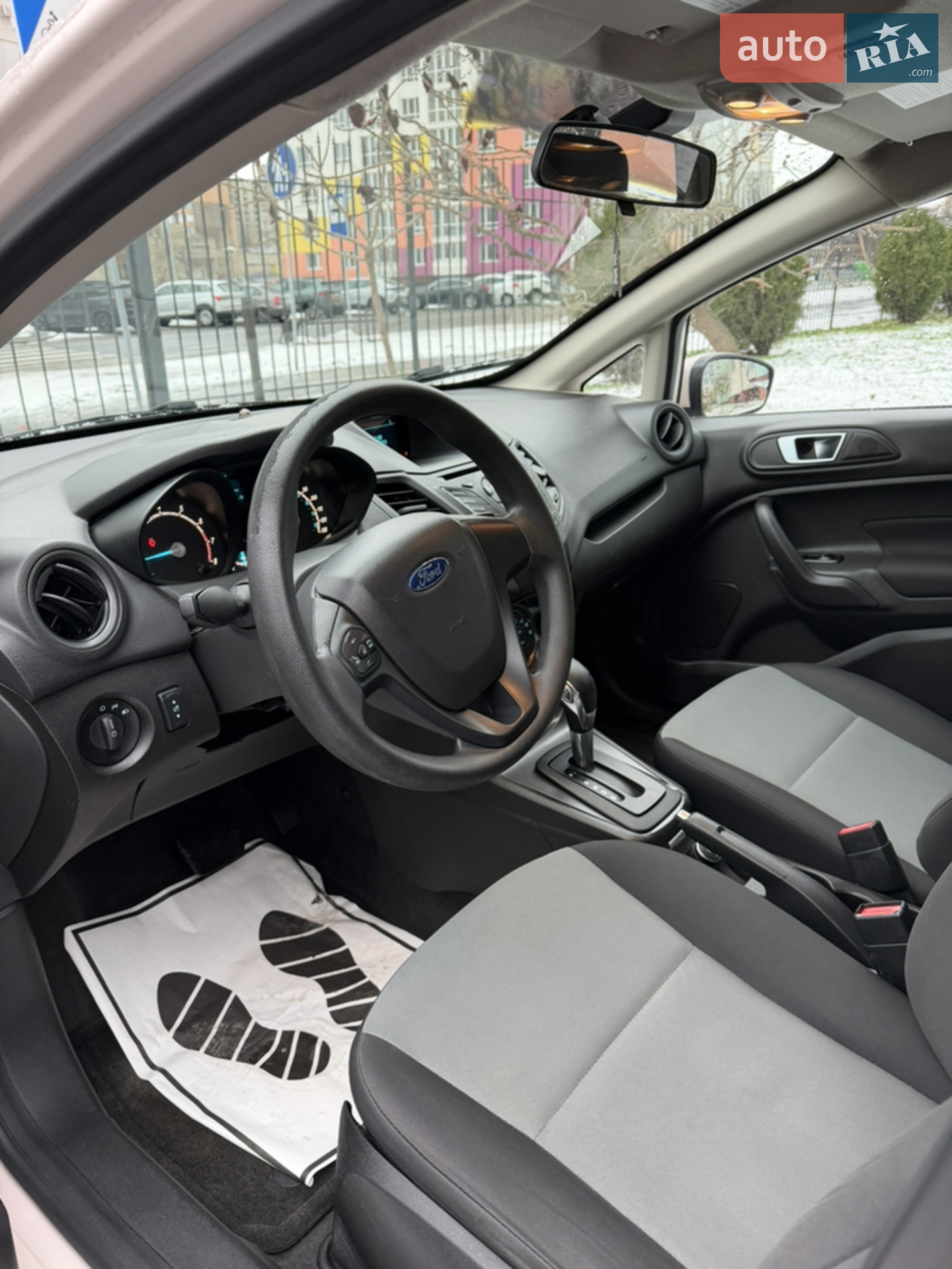 2015 Ford Fiesta - мініатюра 10
