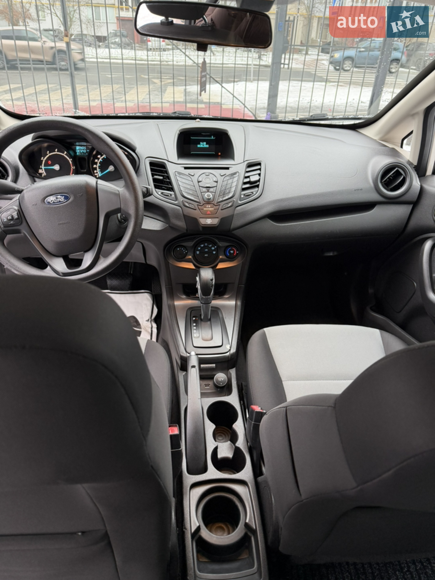 2015 Ford Fiesta - мініатюра 15