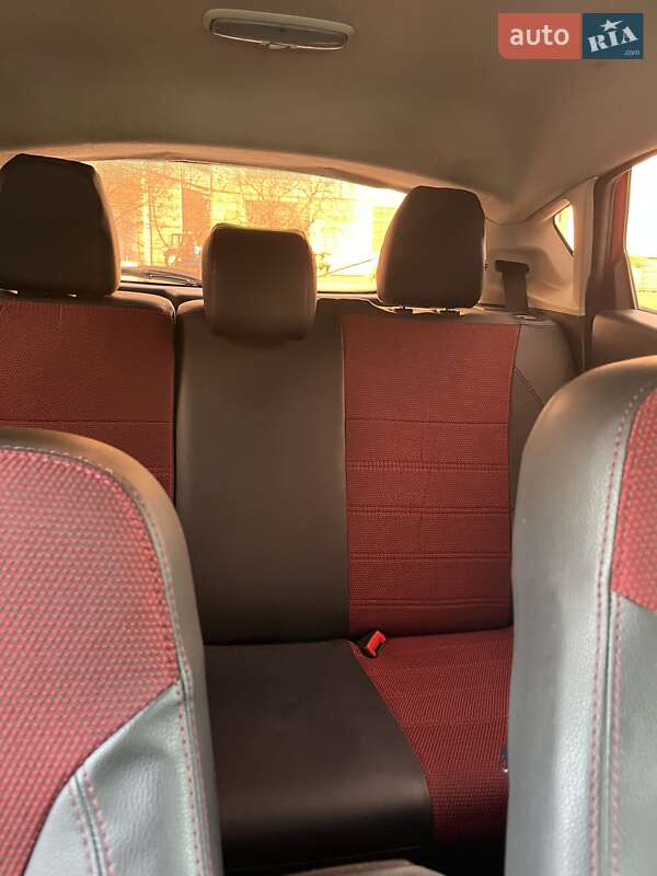 Хэтчбек Ford Fiesta 2015 в Одессе