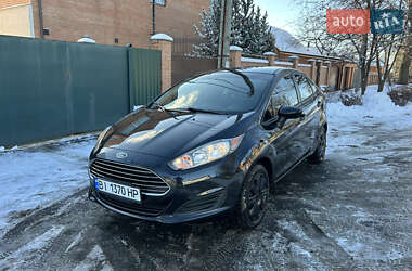 Седан Ford Fiesta 2014 в Полтаві