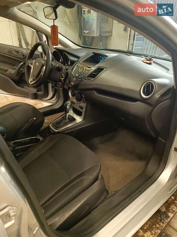 Седан Ford Fiesta 2017 в Краматорську