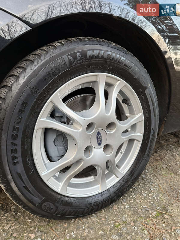 Хетчбек Ford Fiesta 2007 в Києві