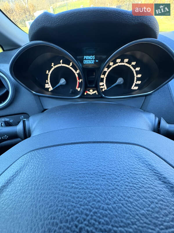 Хетчбек Ford Fiesta 2016 в Трускавці