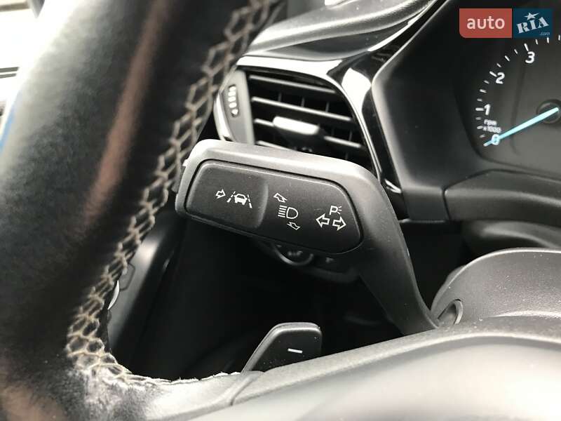 Хэтчбек Ford Fiesta 2018 в Киеве фото 22 Хэтчбек Ford Fiesta 2018 в Киеве