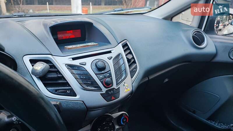 Хетчбек Ford Fiesta 2011 в Одесі