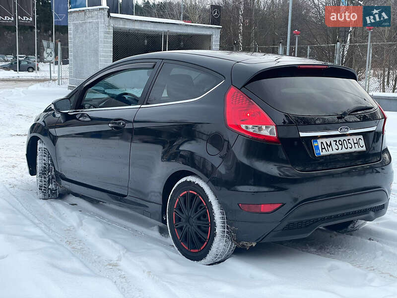 Хетчбек Ford Fiesta 2008 в Житомирі