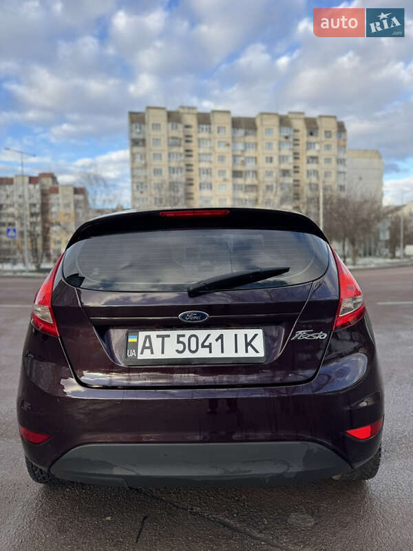 Хэтчбек Ford Fiesta 2009 в Ивано-Франковске