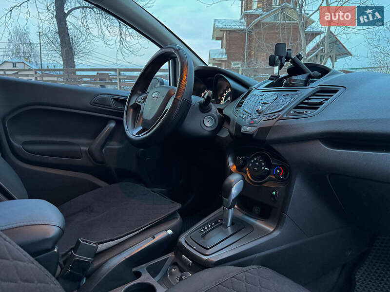 Седан Ford Fiesta 2016 в Киеве фото 24 Седан Ford Fiesta 2016 в Киеве