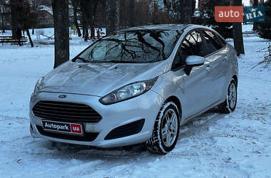 Седан Ford Fiesta 2016 в Киеве