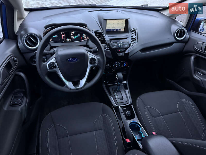 Хетчбек Ford Fiesta 2018 в Києві