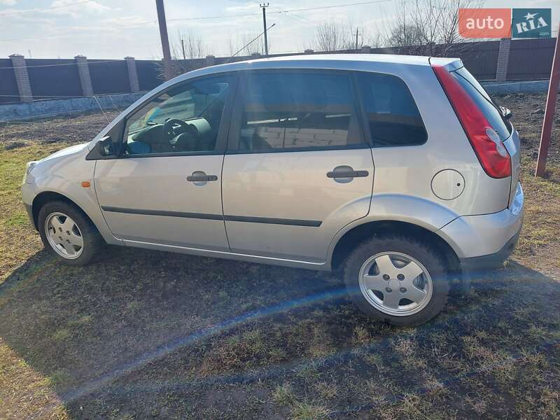 Хетчбек Ford Fiesta 2007 в Києві