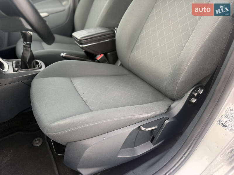 Хэтчбек Ford Fiesta 2010 в Виннице