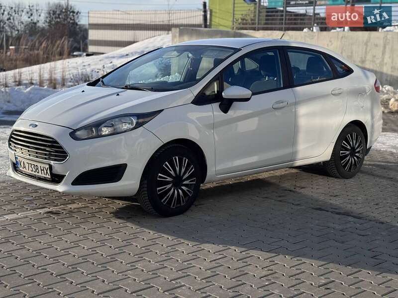 Седан Ford Fiesta 2014 в Львове фото 3 Седан Ford Fiesta 2014 в Львове