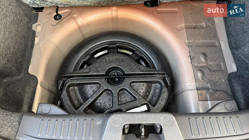 Седан Ford Fiesta 2016 в Миколаєві