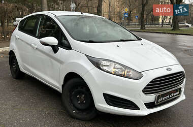 Хетчбек Ford Fiesta 2014 в Миколаєві
