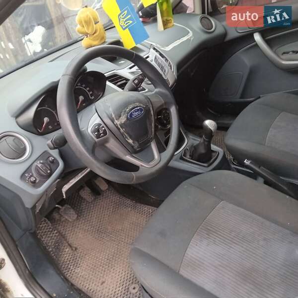 Хэтчбек Ford Fiesta 2010 в Шепетовке