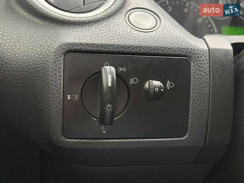 Хэтчбек Ford Fiesta 2007 в Киеве