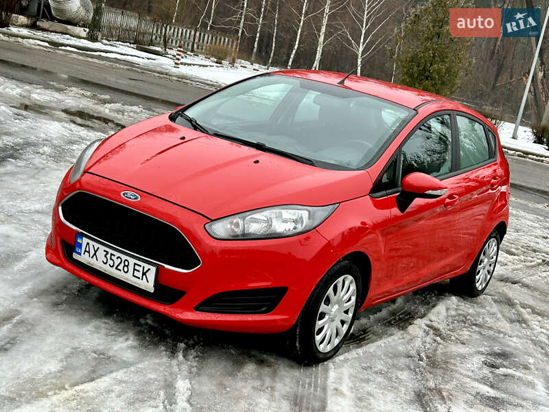 Хэтчбек Ford Fiesta 2016 в Харькове
