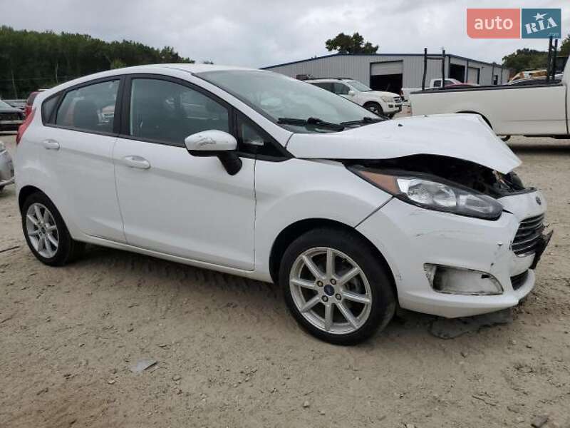 Хетчбек Ford Fiesta 2019 в Львові