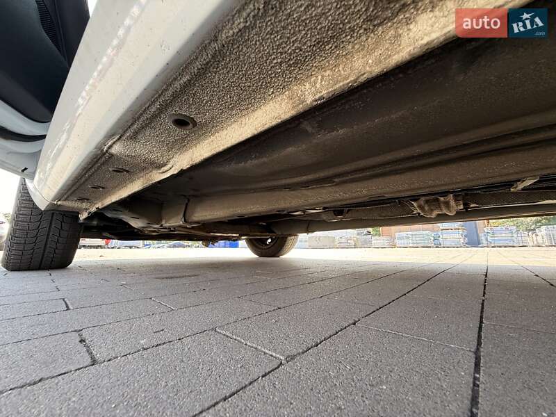 Хетчбек Ford Fiesta 2013 в Києві