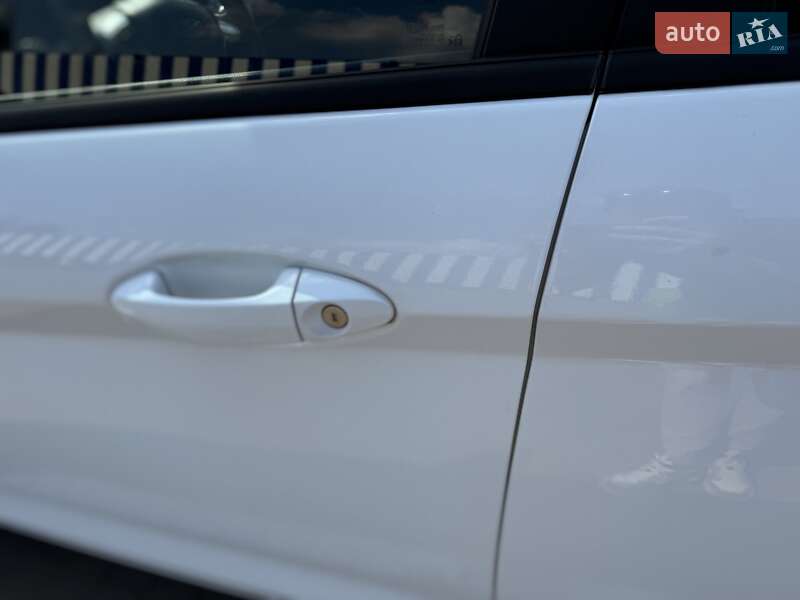 Хетчбек Ford Fiesta 2013 в Києві