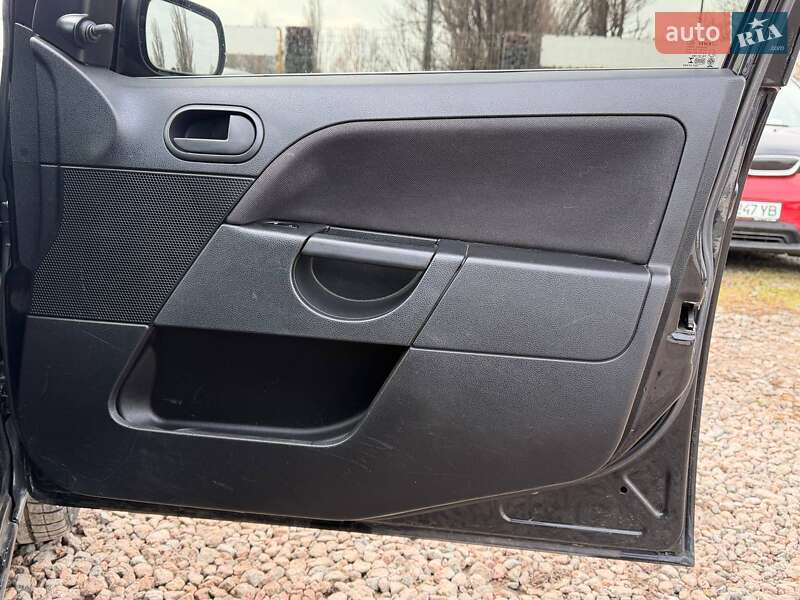 Хетчбек Ford Fiesta 2007 в Одесі