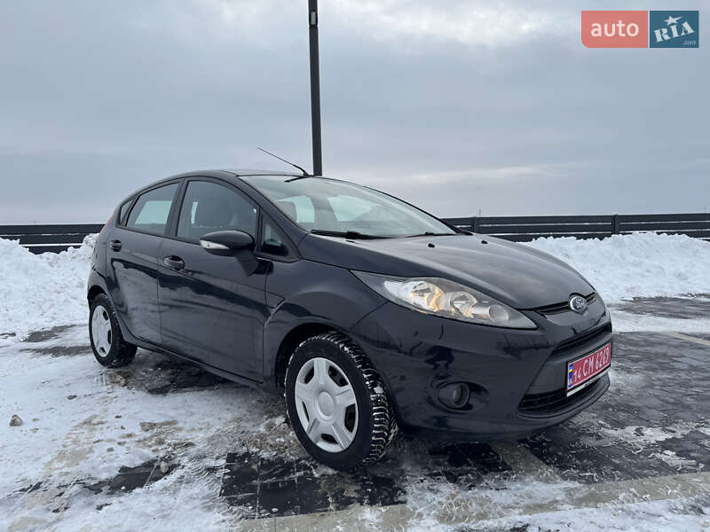 Хэтчбек Ford Fiesta 2010 в Мукачево фото 3 Хэтчбек Ford Fiesta 2010 в Мукачево