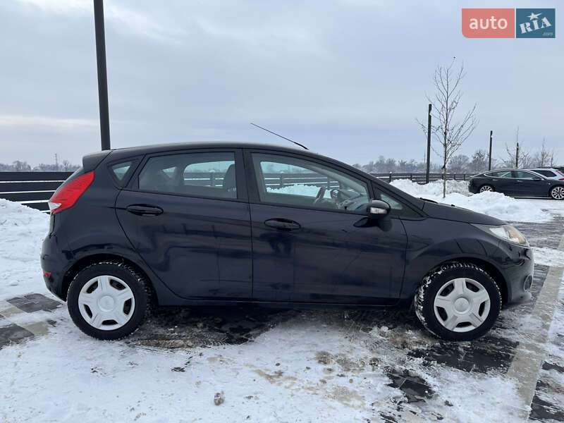 Хэтчбек Ford Fiesta 2010 в Мукачево фото 4 Хэтчбек Ford Fiesta 2010 в Мукачево