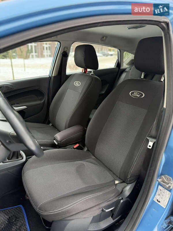 Хэтчбек Ford Fiesta 2012 в Шполе фото 6 Хэтчбек Ford Fiesta 2012 в Шполе